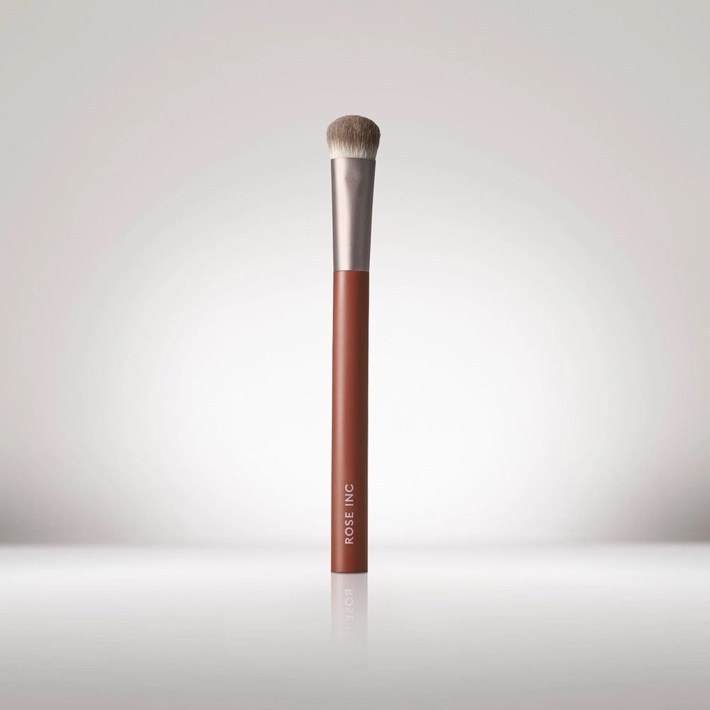 Rose inc number 1 concealer brush *blogger*